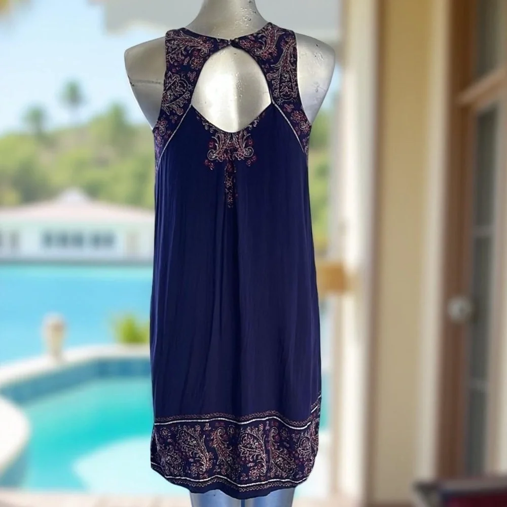 Navy Sleeveless Dress with Pink Embroidery size Medium - Picture 5 of 5